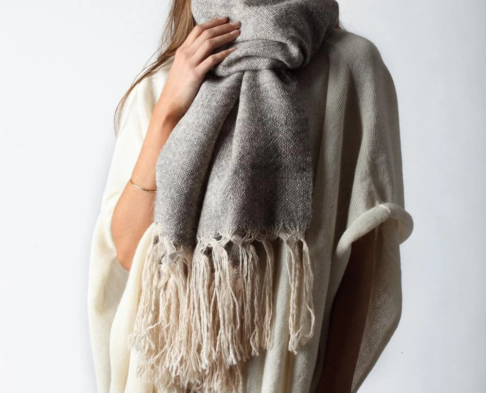 100% Baby Llama Oversized Scarf blue