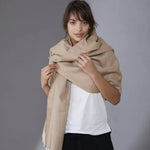 100 % Baby Alpaca Throw in camel 