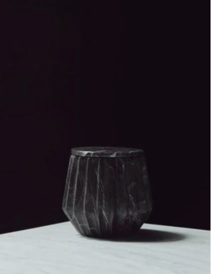 Hand-carved marble jar in black, gifts for corporate women