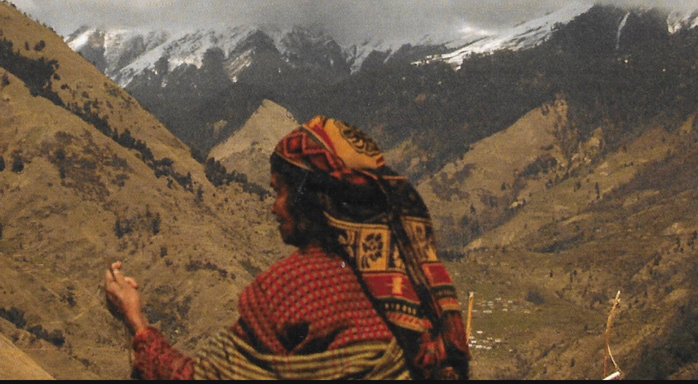 Hemper artisan in Nepal. Corporate gifts that give pack and preserve crafts and traditions 