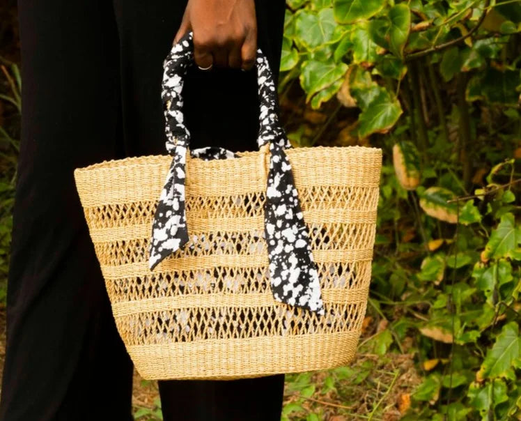 Handwoven Bolga market basket with removable lining, ideal for sustainable personalised corporate