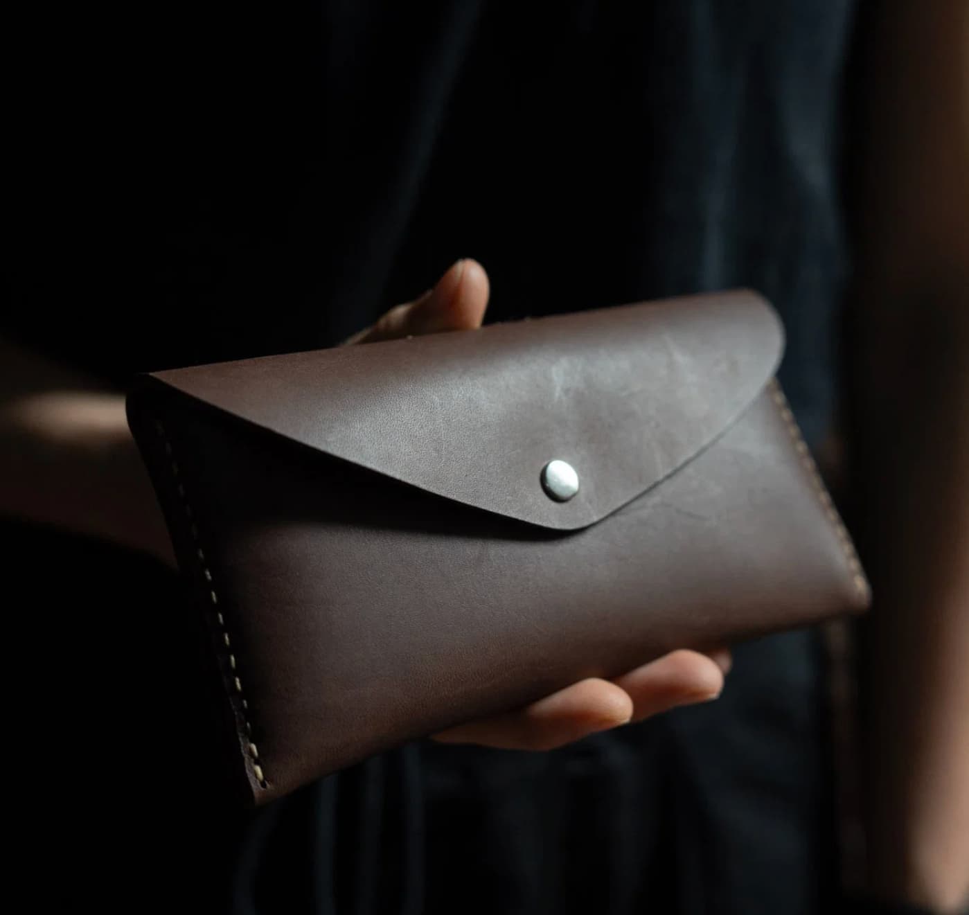 Leather organiser case luxury corporate gift for executives and client gifting supporting women owned businesses