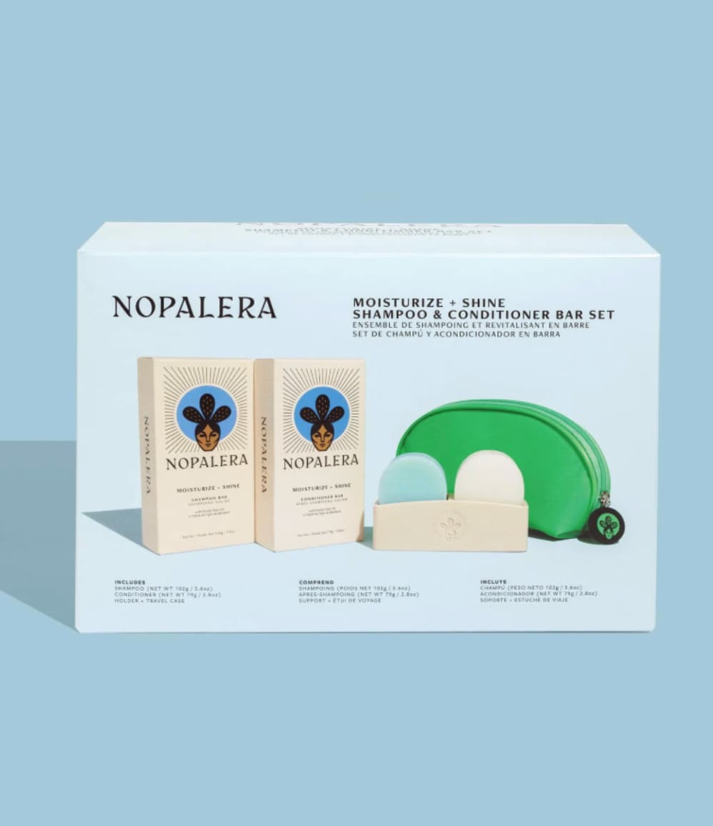 Moisturise & Shine Shampoo + Conditioner Bar Kit inside the box, conference gift