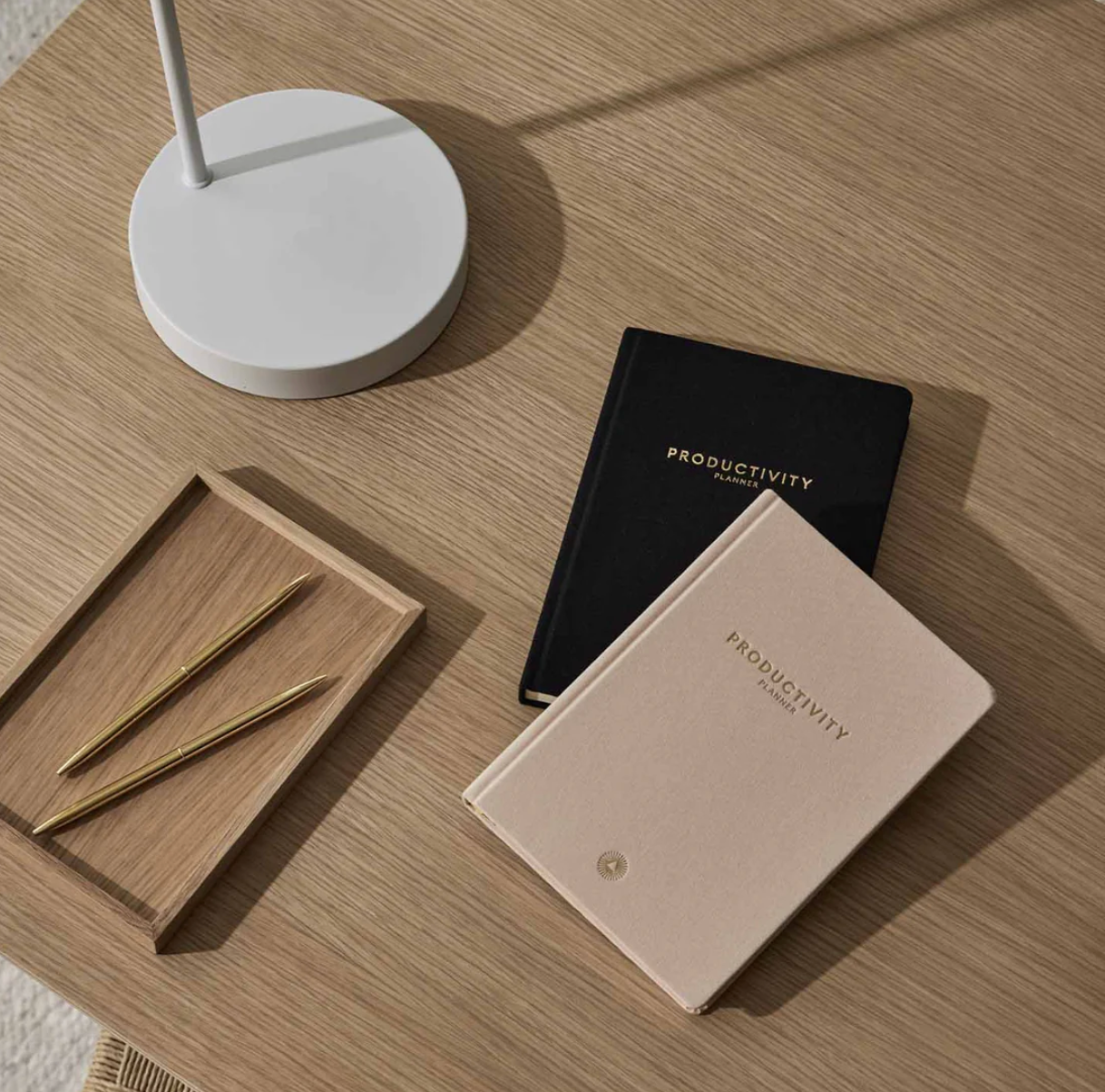 Personalised productivity planner, plastic-free and fully recyclable.Eco swag for employees and clients